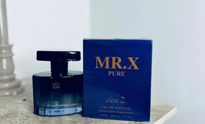 Pyramide olfactive : note de tête: gingembre, jus de légume, thym blanc note de coeur: cèdre, myrrhe, sucre note de fond: cachemire, patchouli, bois